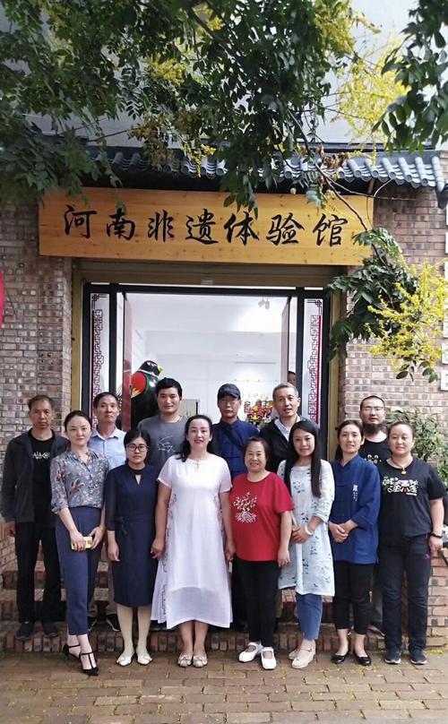 腾佑科技助力民族运动会,化身智能小助手参加河南非遗体验馆参观会!